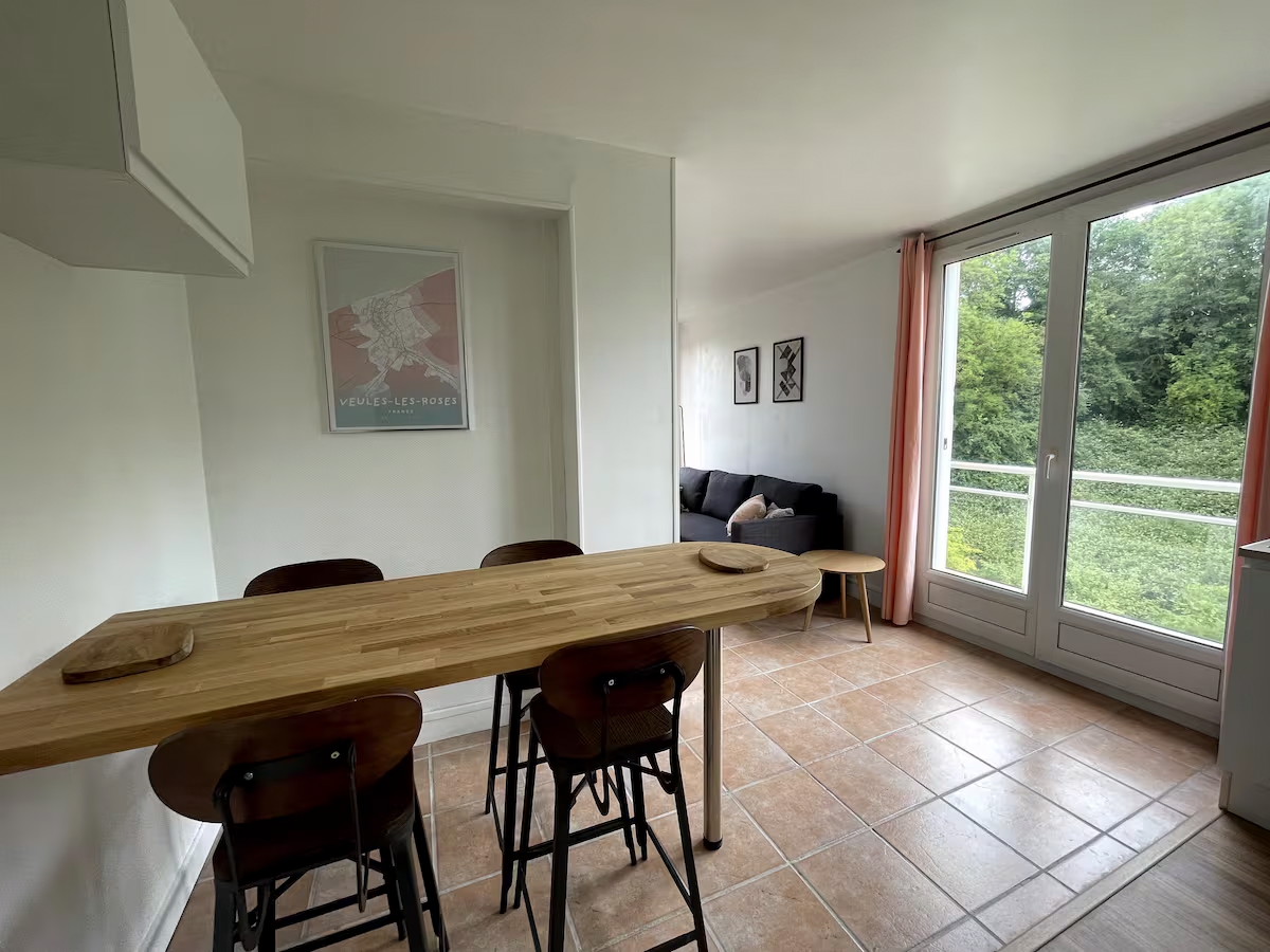 Charmant logement avec parking privé